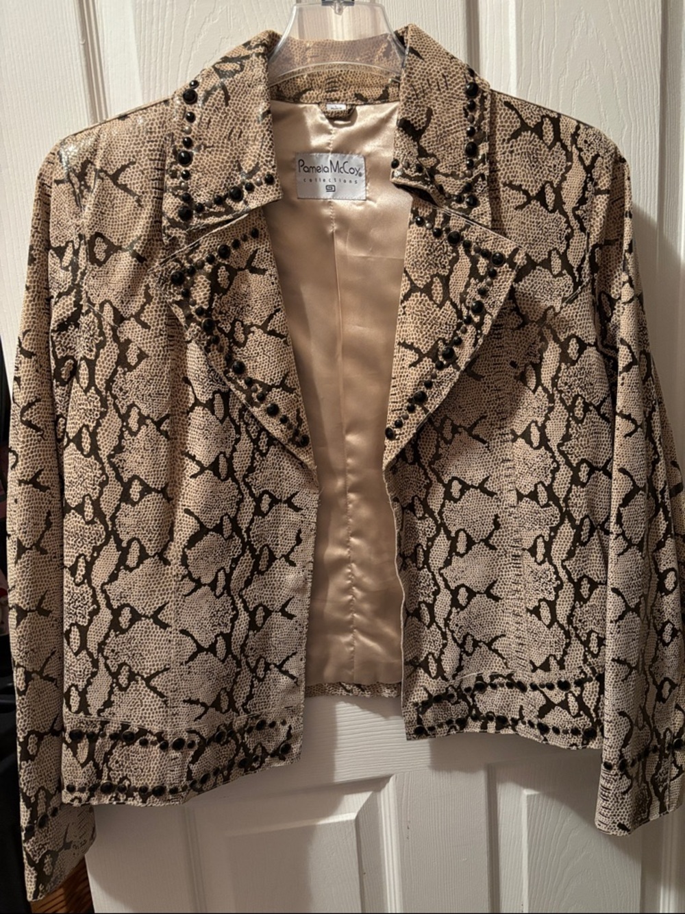 Pamela McCoy Beige and Brown Snake-Print Blazer